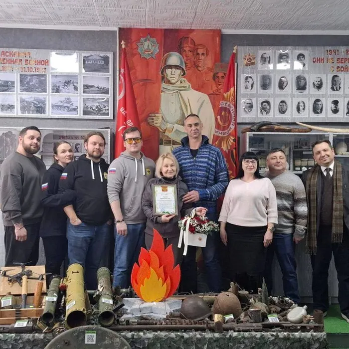 Живое слово — сильнее любой хроники.