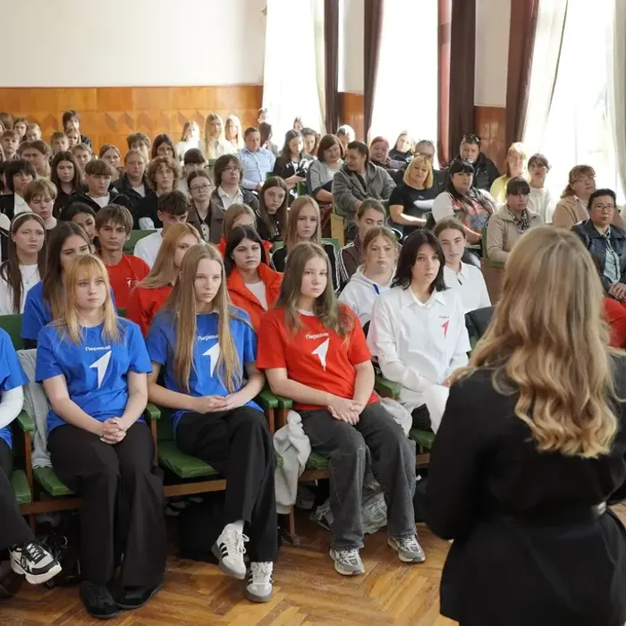 В пгт. Новотроицкое состоялась образовательная программа «Путь в культуре»